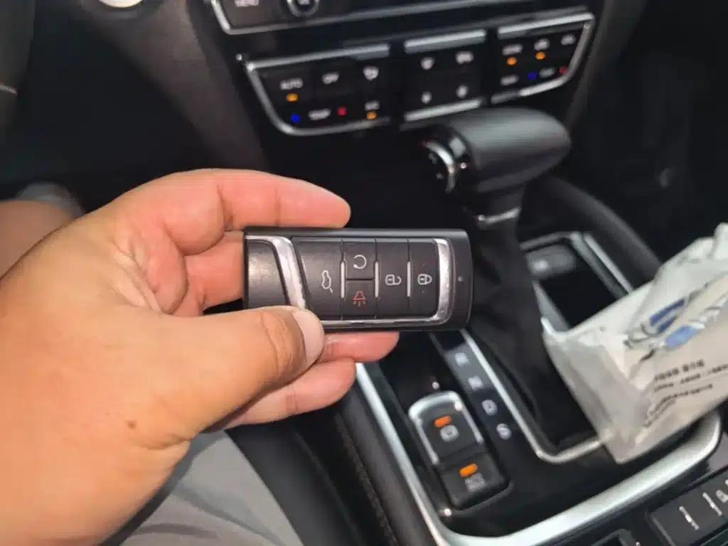 Trumpchi GS8 2017 320T 2WD Luxury Intelligent Connected Edition (7-seater) — миниатюра 9