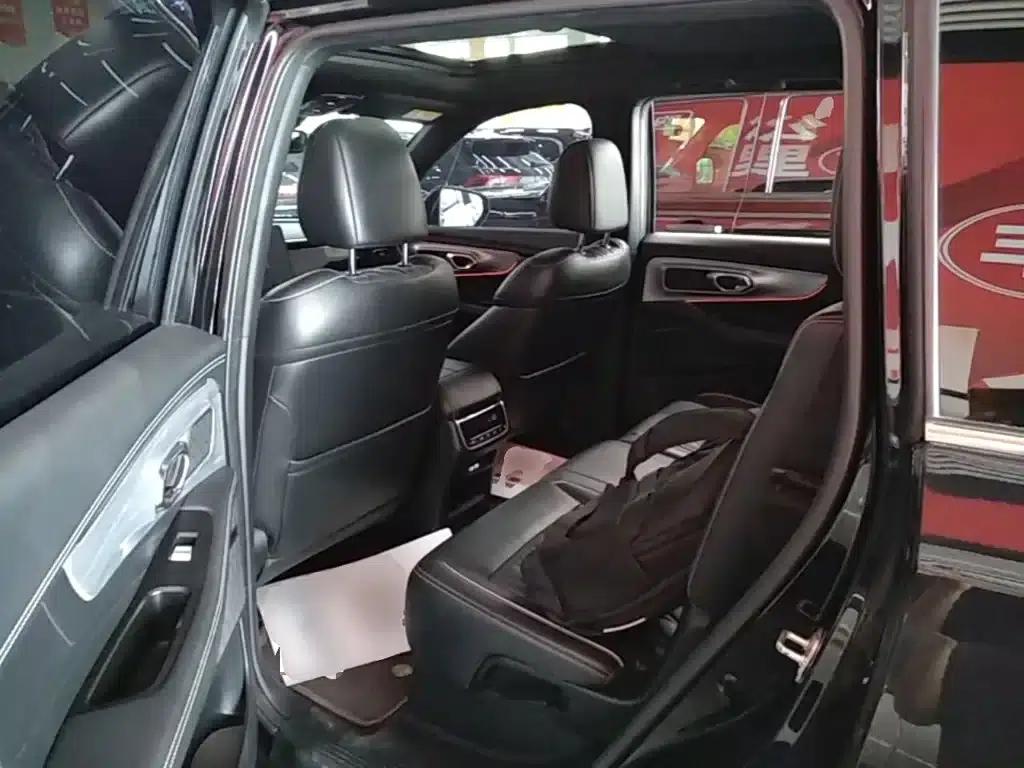 Trumpchi GS8 2022 Navigator Series 2.0TGDI 2WD Luxury Intelligent Connected Edition (7-seater) — миниатюра 17