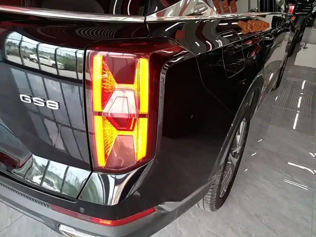 Trumpchi GS8 2022 Navigator Series 2.0TGDI 2WD Luxury Intelligent Connected Edition (7-seater) — миниатюра 8