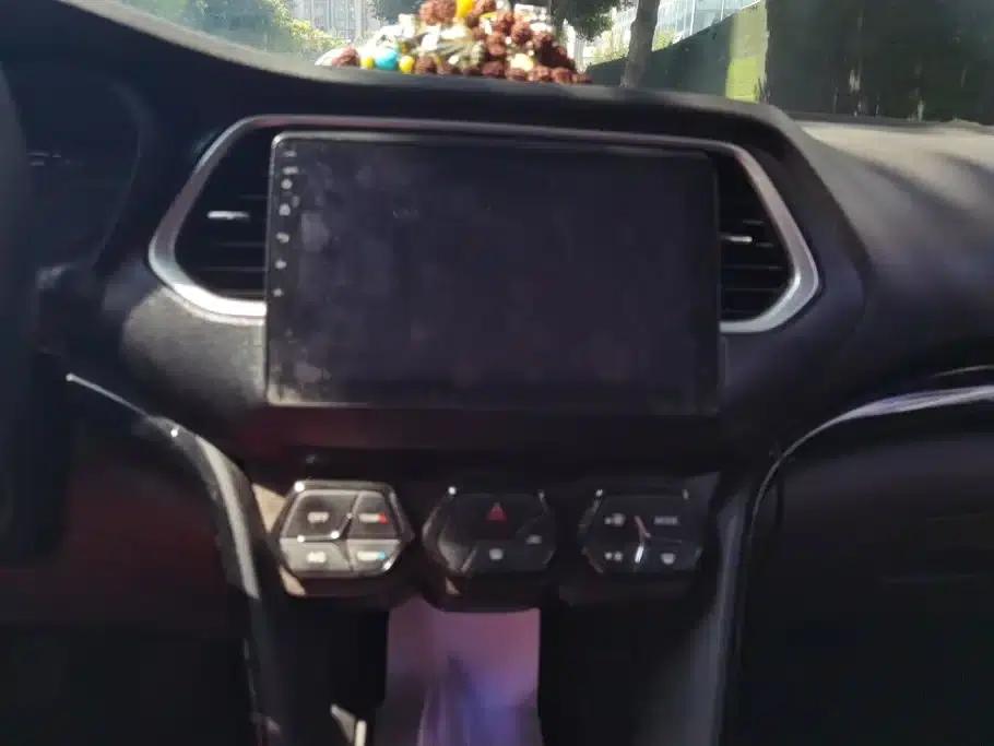 Trumpchi GS4 2015 200T Manual Elite Edition — миниатюра 13