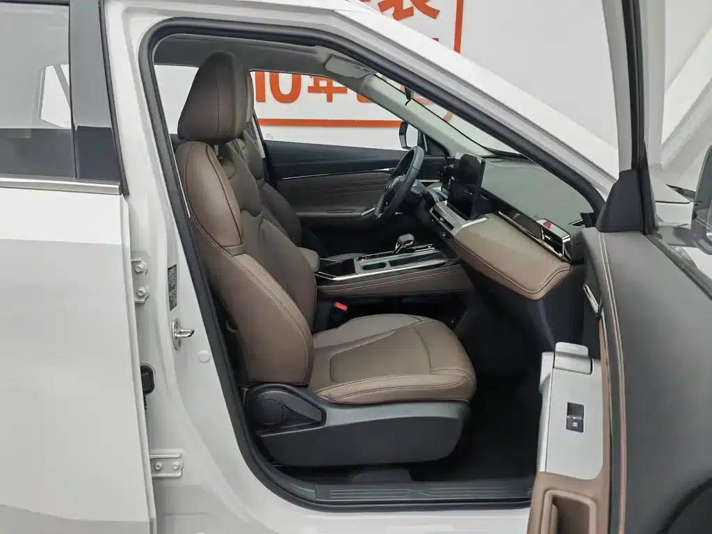 Trumpchi GS4 2024 MAX 1.5T Flagship Edition — миниатюра 23
