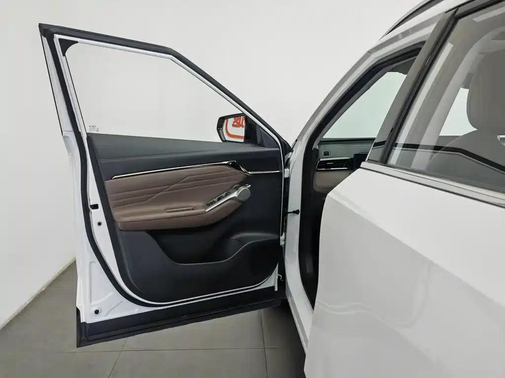 Trumpchi GS4 2024 MAX 1.5T Flagship Edition — миниатюра 8
