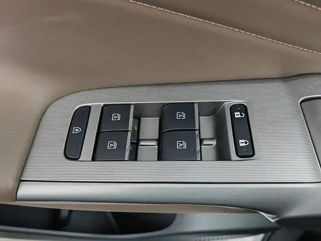 Trumpchi GS4 2024 MAX 1.5T Flagship Edition — миниатюра 9