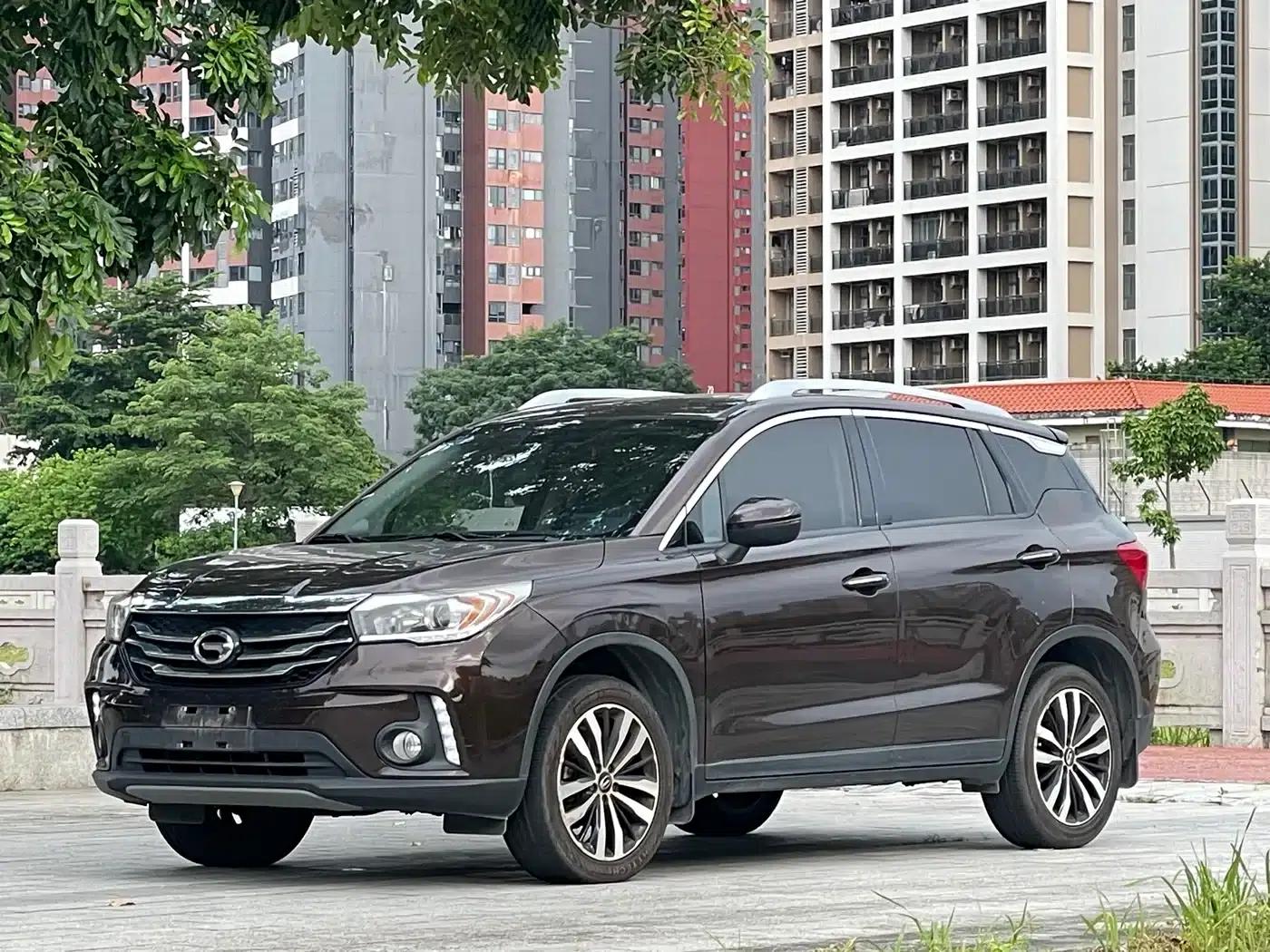 Trumpchi GS4 2015 200T G-DCT Luxury Edition — миниатюра 1