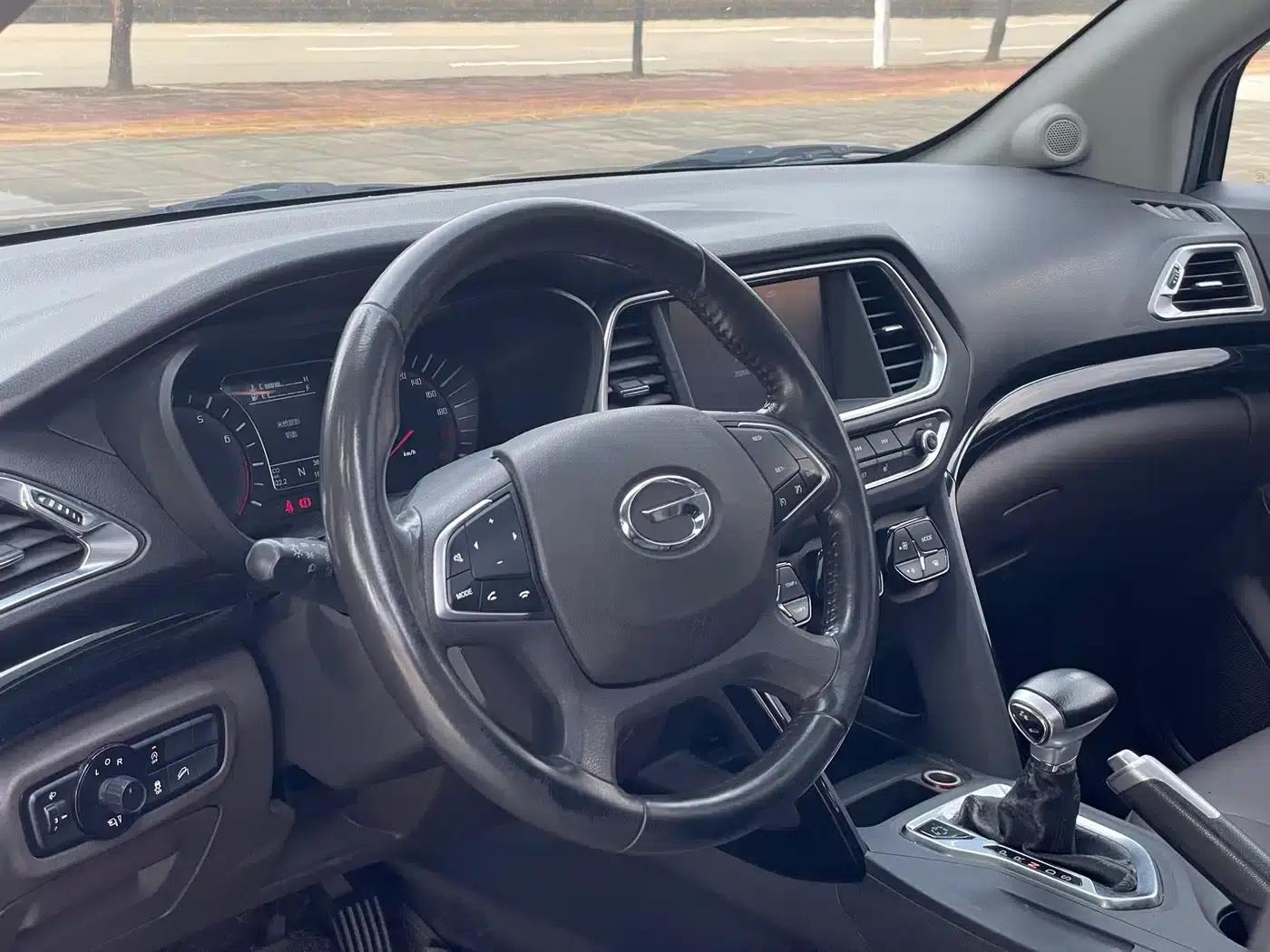 Trumpchi GS4 2015 200T G-DCT Luxury Edition — миниатюра 7
