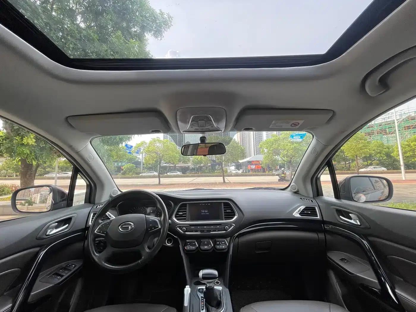 Trumpchi GS4 2015 200T G-DCT Luxury Edition — миниатюра 10