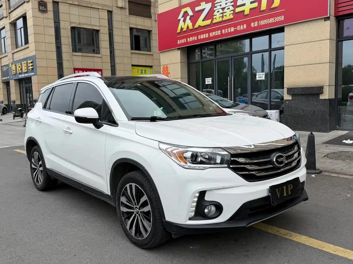 Trumpchi GS4 2015 200T G-DCT Luxury Edition — миниатюра 3