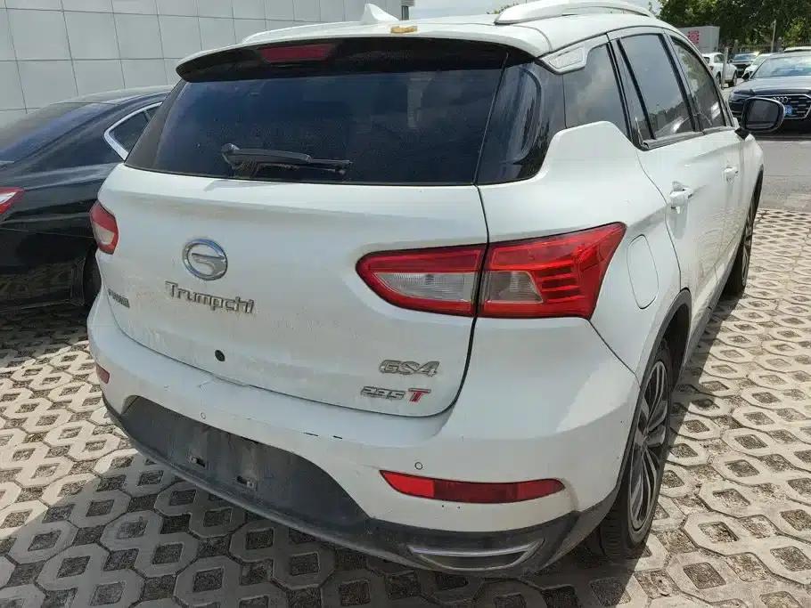 Trumpchi GS4 2017 235T Automatic 2WD Luxury Intelligent Edition — миниатюра 3