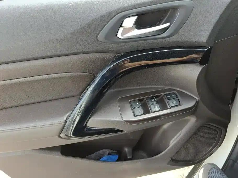 Trumpchi GS4 2017 235T Automatic 2WD Luxury Intelligent Edition — миниатюра 7
