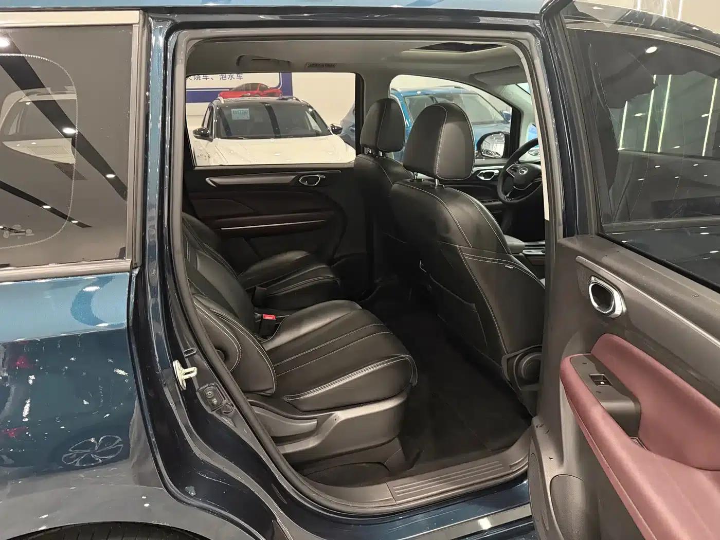 Trumpchi M6 2021 270T DCT Luxury Edition (7-seater) — миниатюра 11