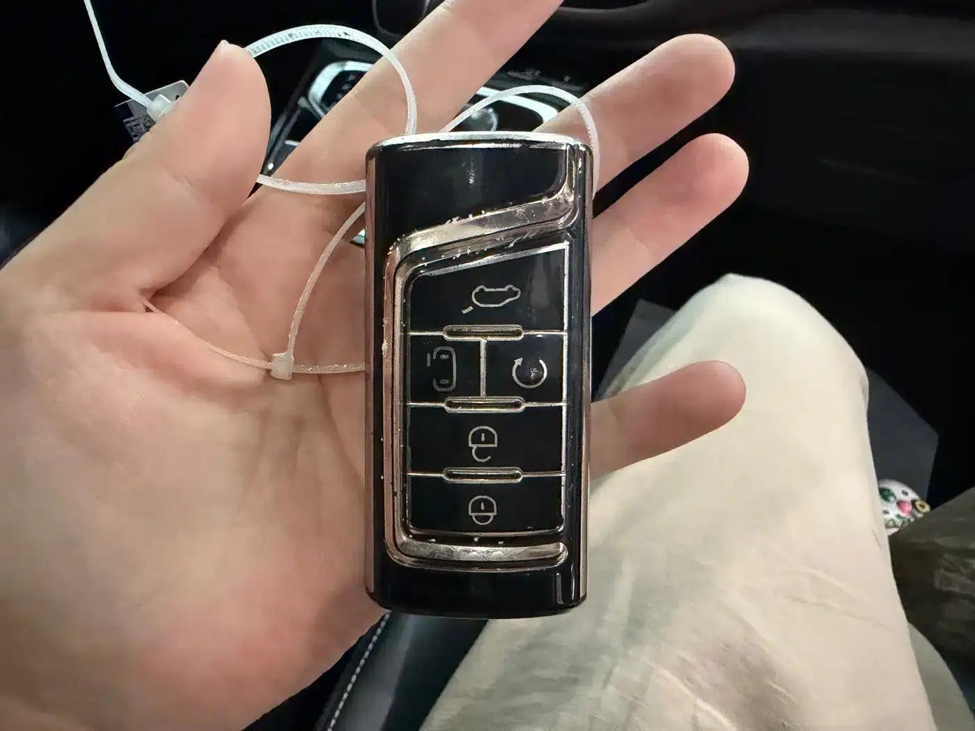 Trumpchi M6 2021 270T DCT Luxury Edition (7-seater) — миниатюра 21