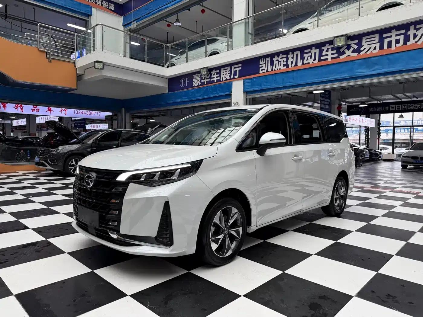 Trumpchi M6 2021 PRO 270T Automatic Luxury Edition — миниатюра 1