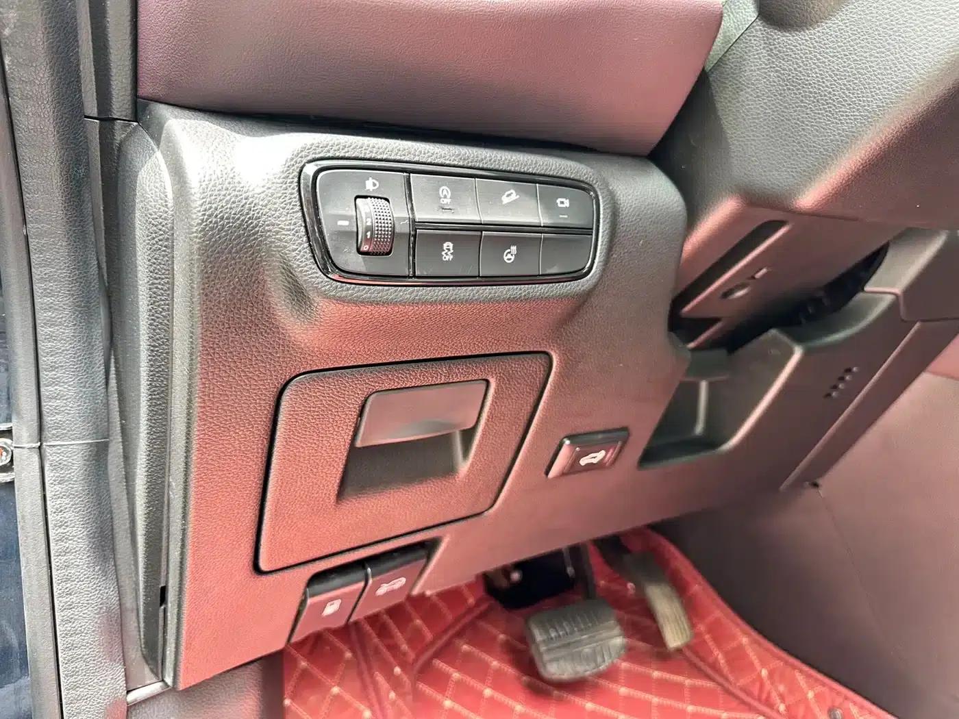Trumpchi M6 2021 PRO 270T Automatic Premium Edition — миниатюра 17