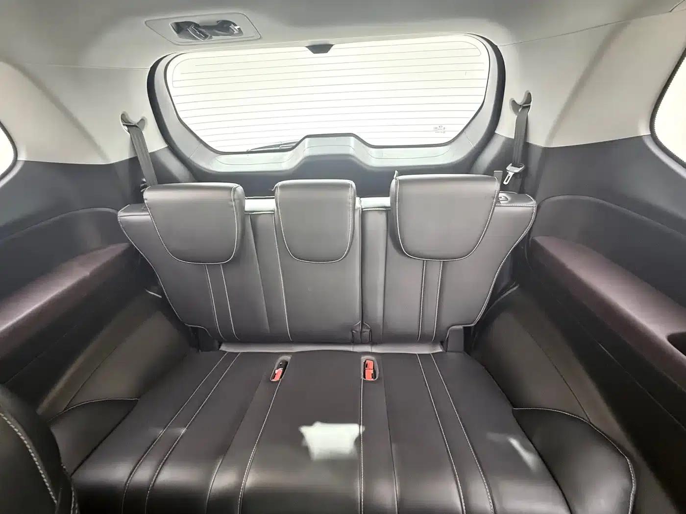 Trumpchi M6 2021 270T DCT Luxury Edition (7-seater) — миниатюра 11
