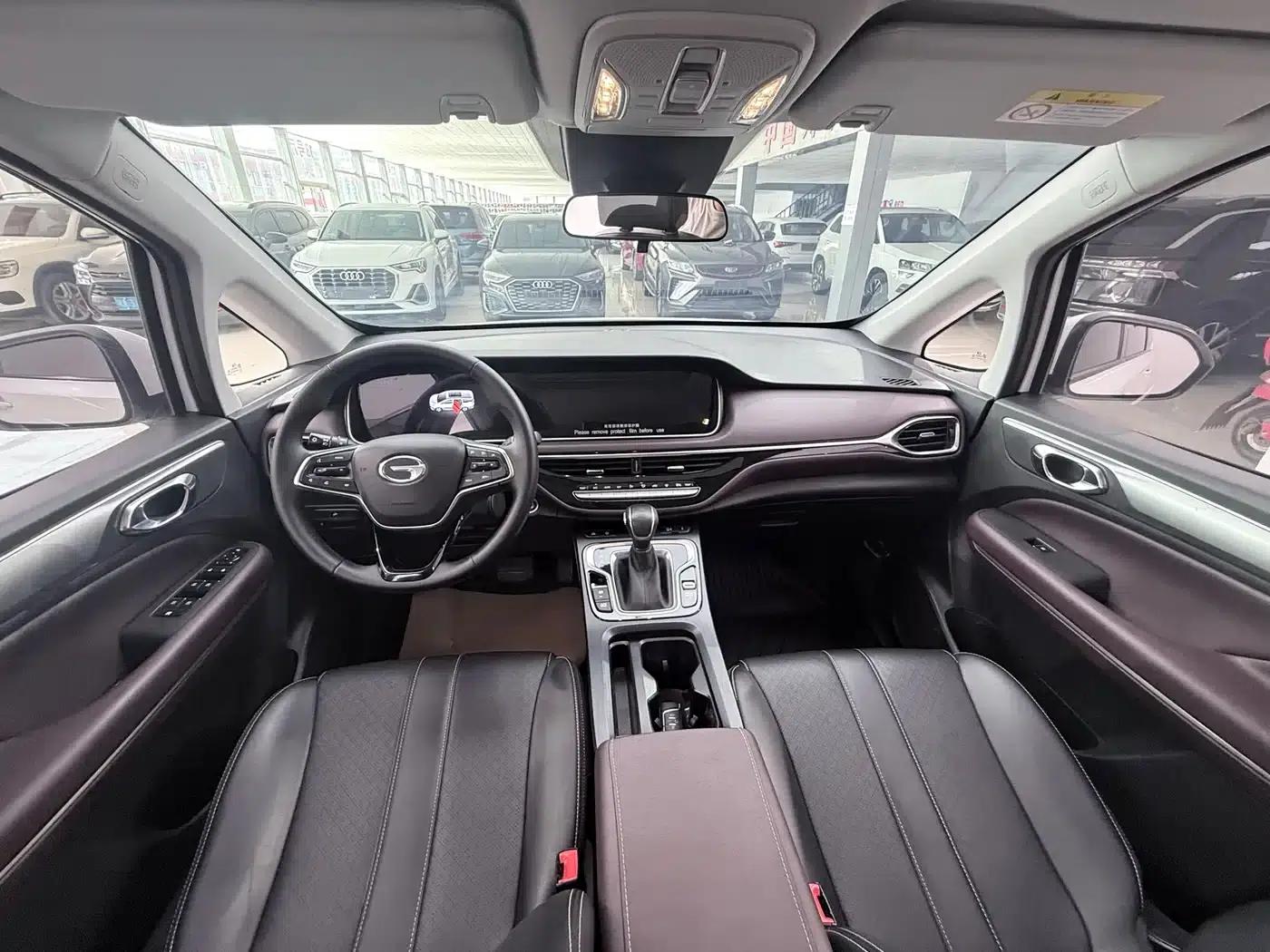 Trumpchi M6 2021 270T DCT Luxury Edition (7-seater) — миниатюра 9