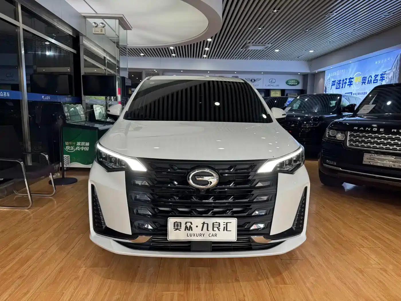 Trumpchi M6 2021 PRO 270T Automatic Premium Edition — миниатюра 2