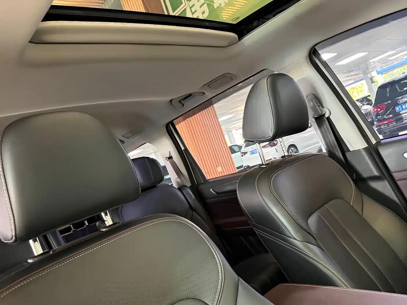 Trumpchi M6 2023 PRO 270T DCT Luxury Edition — миниатюра 16