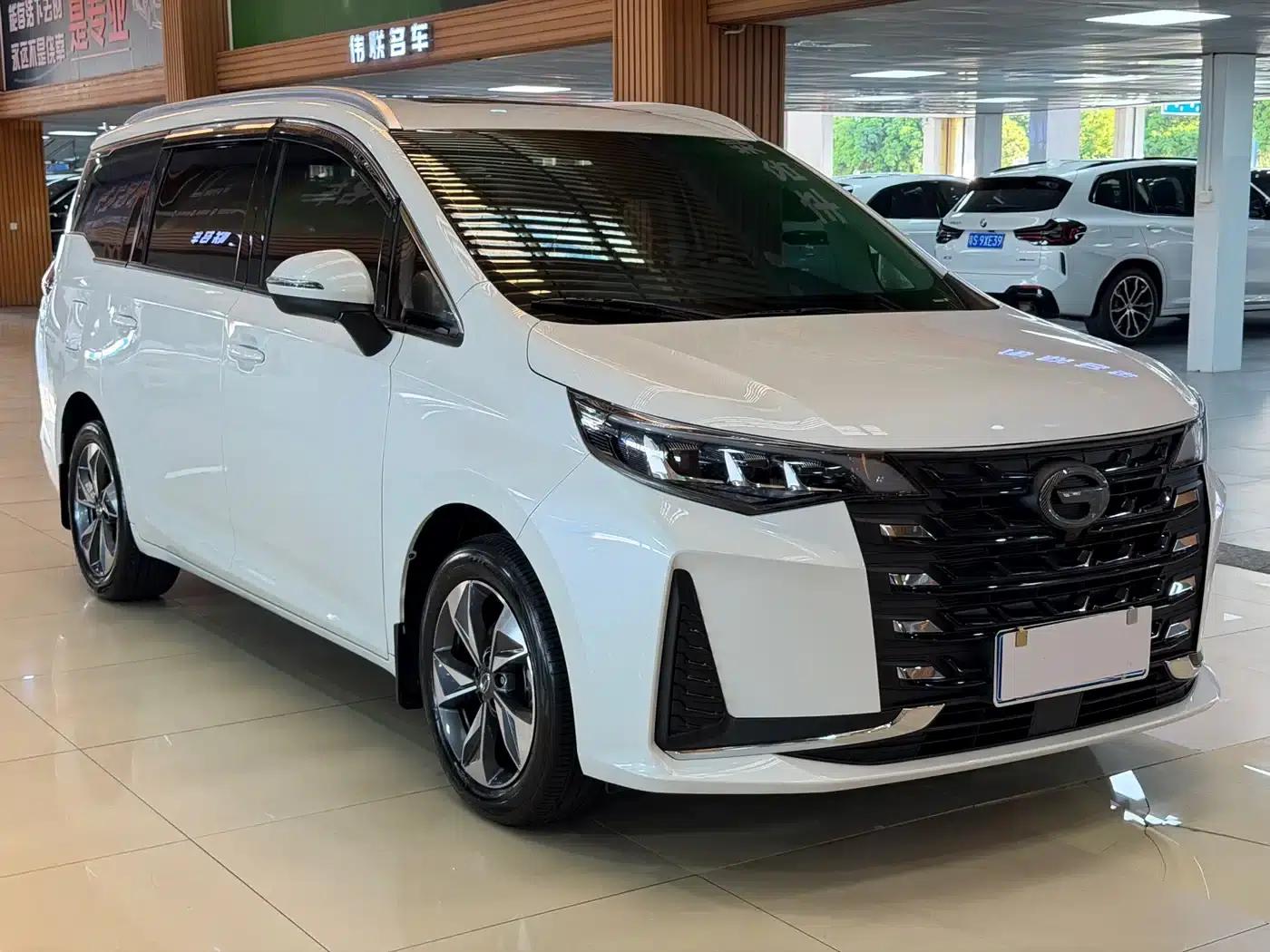 Trumpchi M6 2023 PRO 270T DCT Luxury Edition — миниатюра 3