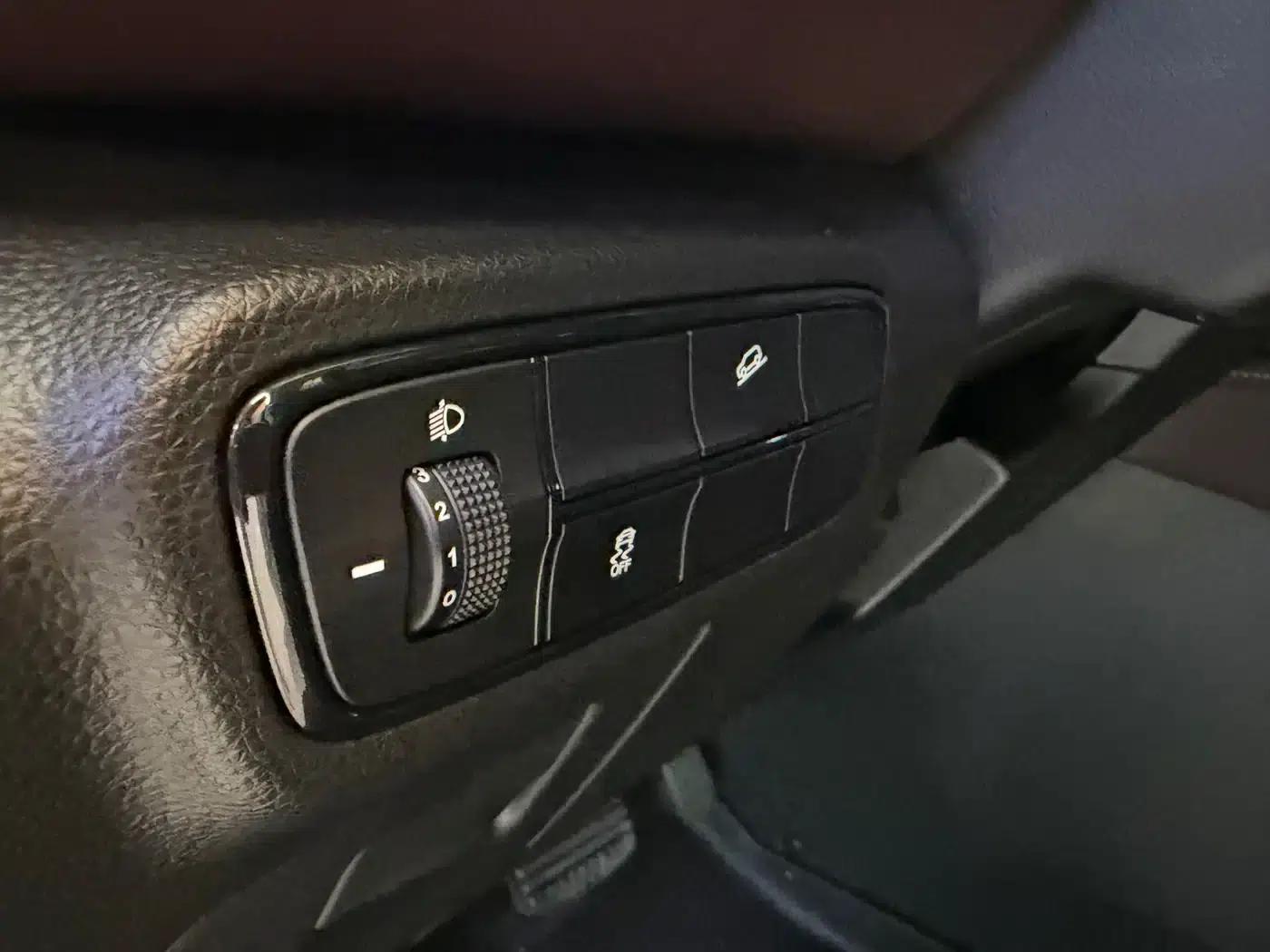 Trumpchi M6 2023 PRO 270T DCT Luxury Edition — миниатюра 6