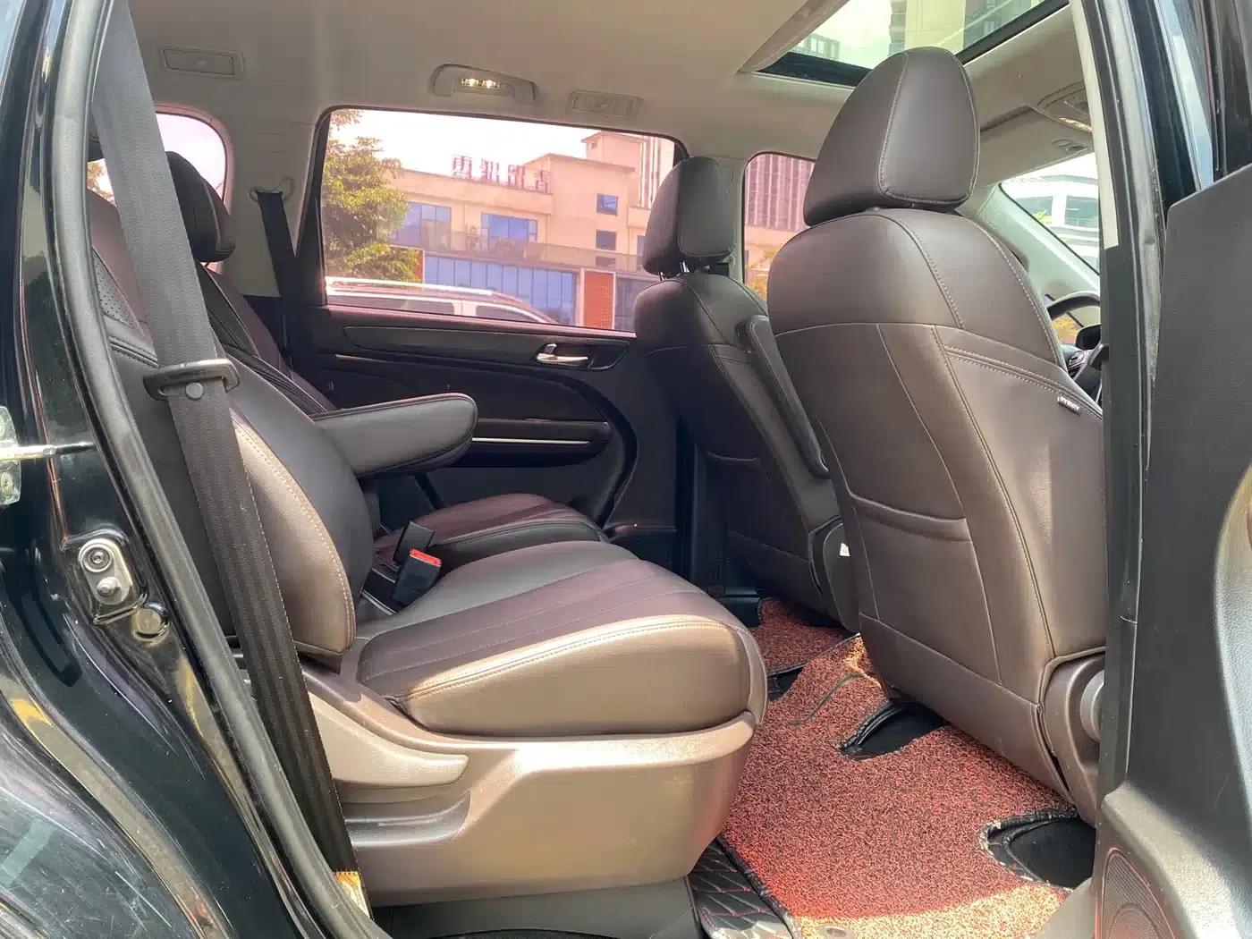 Trumpchi M6 2019 270T DCT Luxury Edition (7-seater) National VI Emission Standard — миниатюра 11