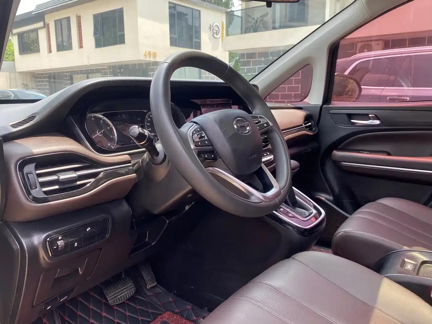Trumpchi M6 2019 270T DCT Luxury Edition (7-seater) National VI Emission Standard — миниатюра 17