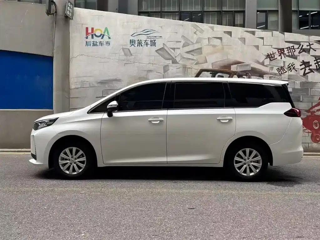 Trumpchi M6 2023 PRO 270T DCT Elite Edition — миниатюра 3