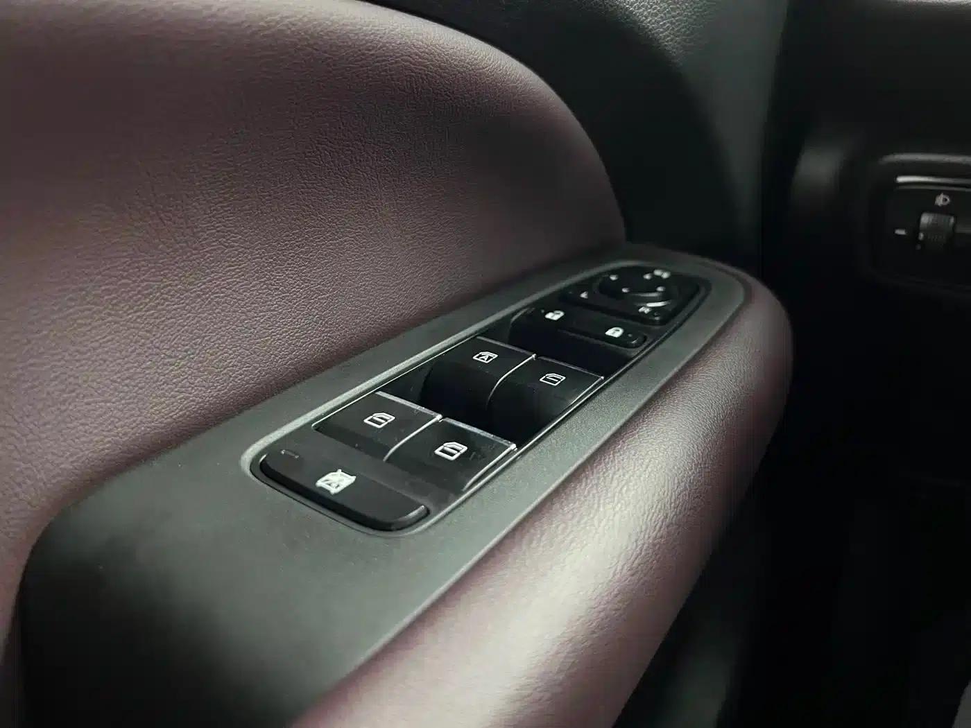 Trumpchi M6 2021 PRO 270T DCT Premium Edition — миниатюра 14