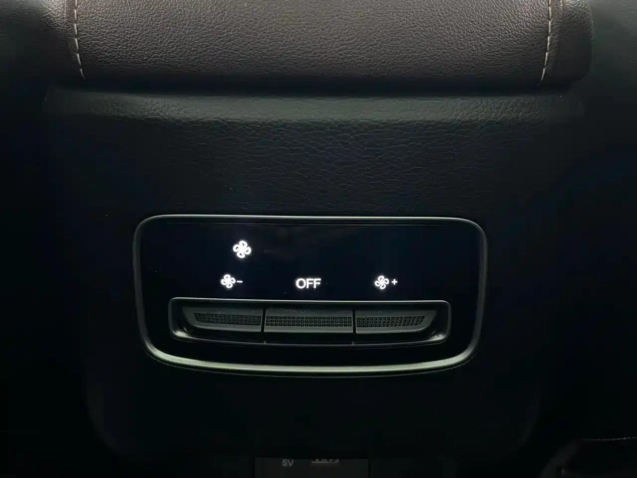 Trumpchi M6 2021 PRO 270T DCT Premium Edition — миниатюра 19