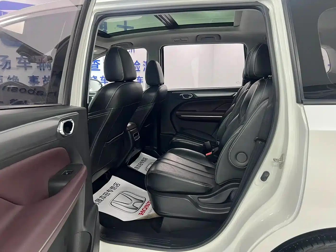 Trumpchi M6 2021 PRO 270T DCT Premium Edition — миниатюра 8