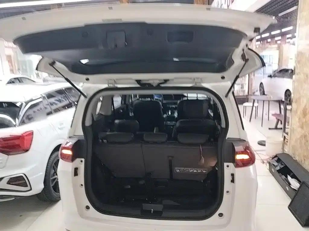 Trumpchi M6 2019 270T DCT Premium Edition (7-seater) National VI Emission Standard — миниатюра 19
