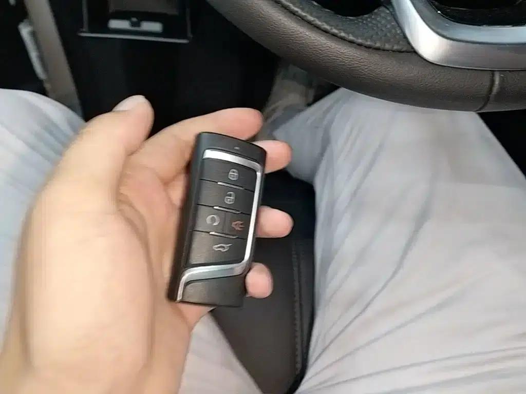 Trumpchi M6 2019 270T DCT Premium Edition (7-seater) National VI Emission Standard — миниатюра 9