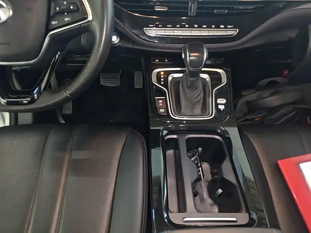 Trumpchi M6 2024 MAX 270T WDCT Premium Edition — миниатюра 14