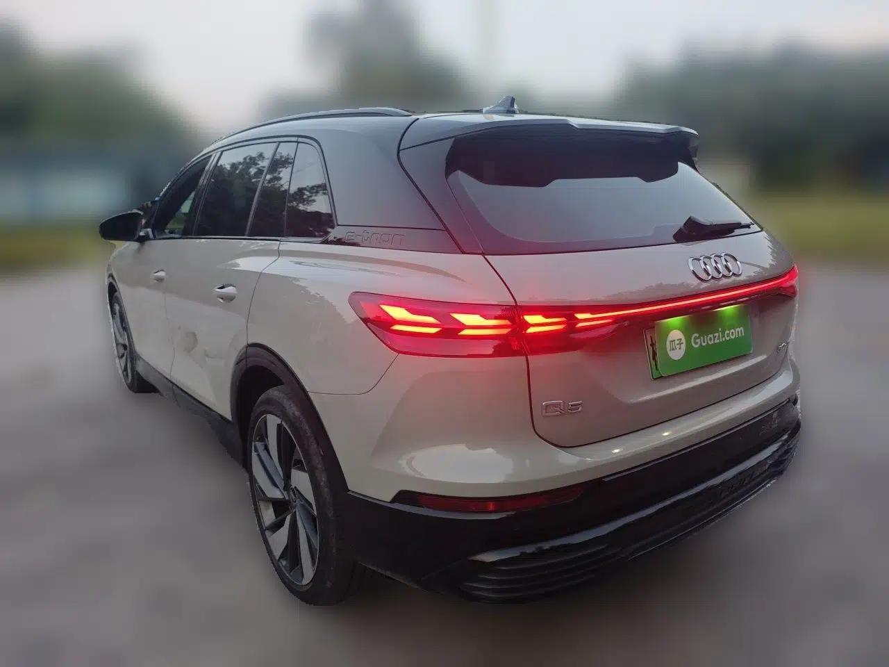 Audi Q5 e-tron 2022 40 e-tron Starlight Edition Mech Kit — миниатюра 4