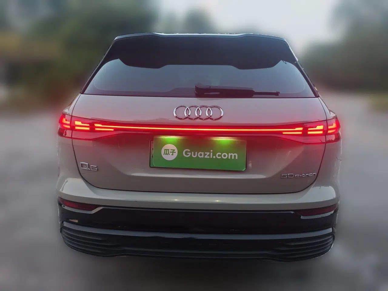 Audi Q5 e-tron 2022 40 e-tron Starlight Edition Mech Kit — миниатюра 5