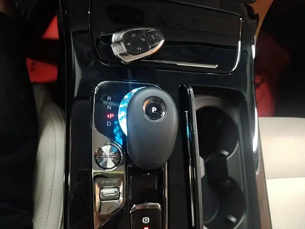 Trumpchi E9 2023 E9 MAX — миниатюра 14