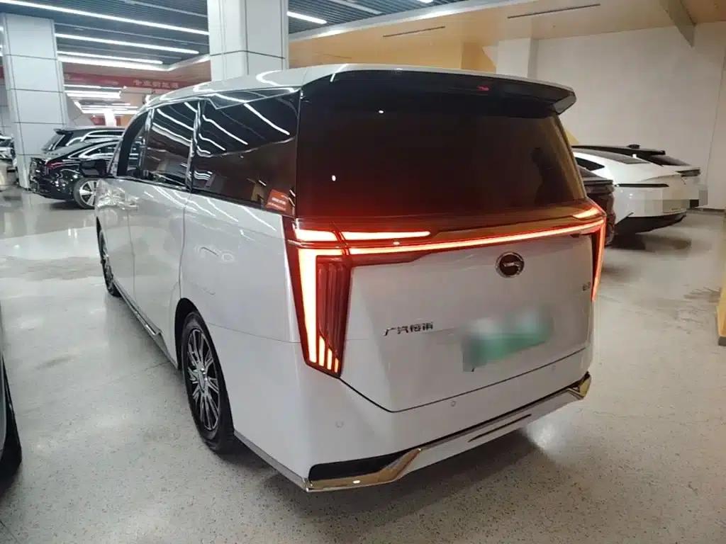 Trumpchi E9 2023 E9 MAX — миниатюра 5