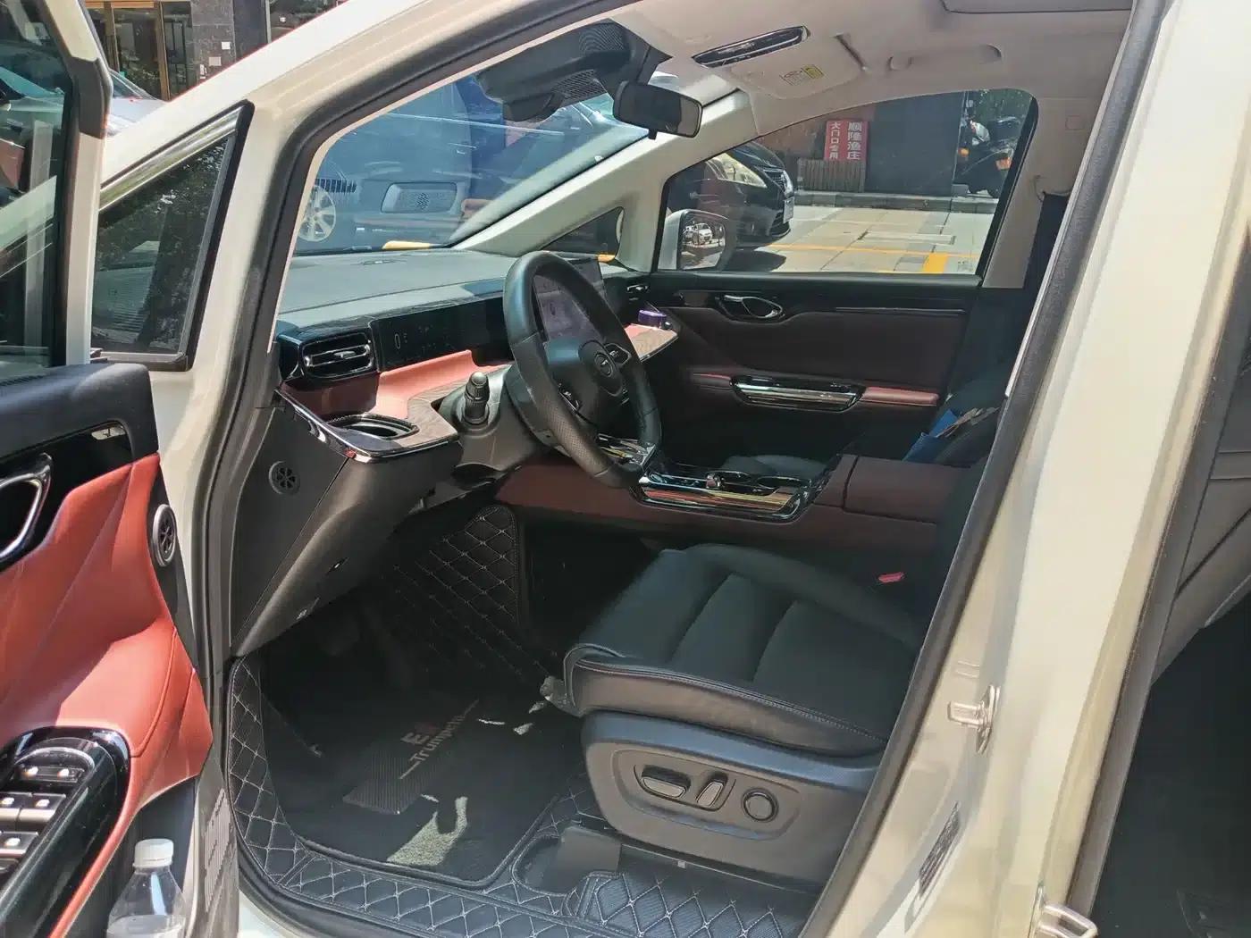 Trumpchi E8 PHEV 2024 Model 150km MAX+ — миниатюра 5