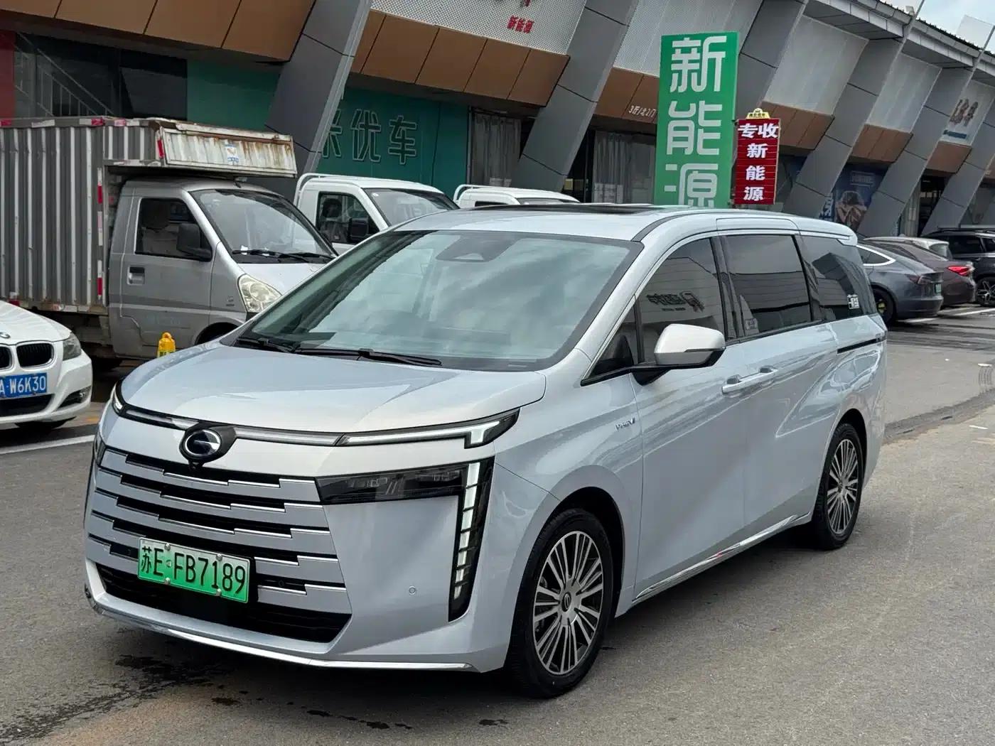 Trumpchi E8 PHEV 2024 Model 150km MAX+ — миниатюра 1