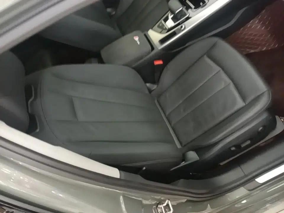 Audi A4 2024 Avant 40 TFSI Fashion Sport Model — миниатюра 19
