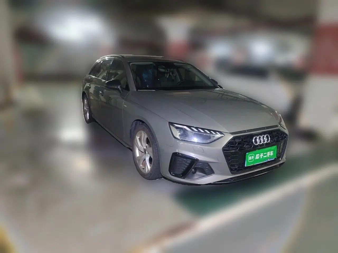 Audi A4 2022 Avant 40 TFSI Fashion Dynamic Model — миниатюра 3