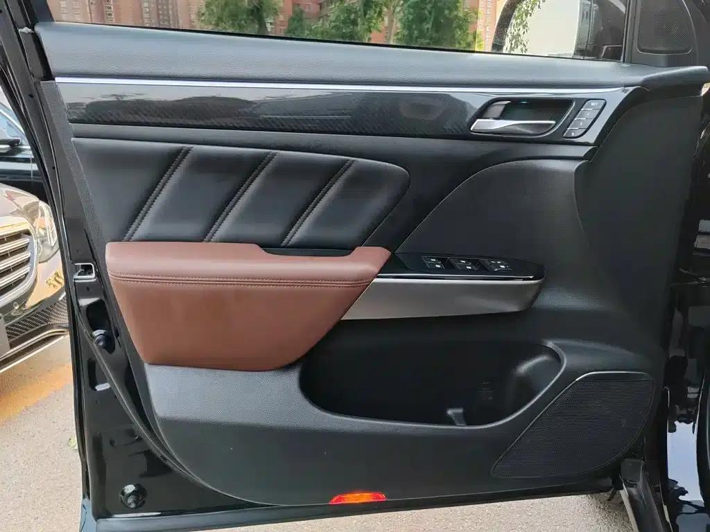 Trumpchi GS7 2017 320T 2WD Luxury Intelligent Connectivity Edition — миниатюра 4