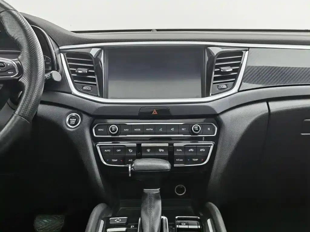Trumpchi GS7 2017 320T 2WD Luxury Intelligent Connectivity Edition — миниатюра 12