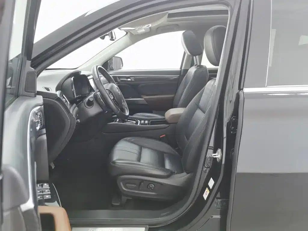 Trumpchi GS7 2017 320T 2WD Luxury Intelligent Connectivity Edition — миниатюра 10