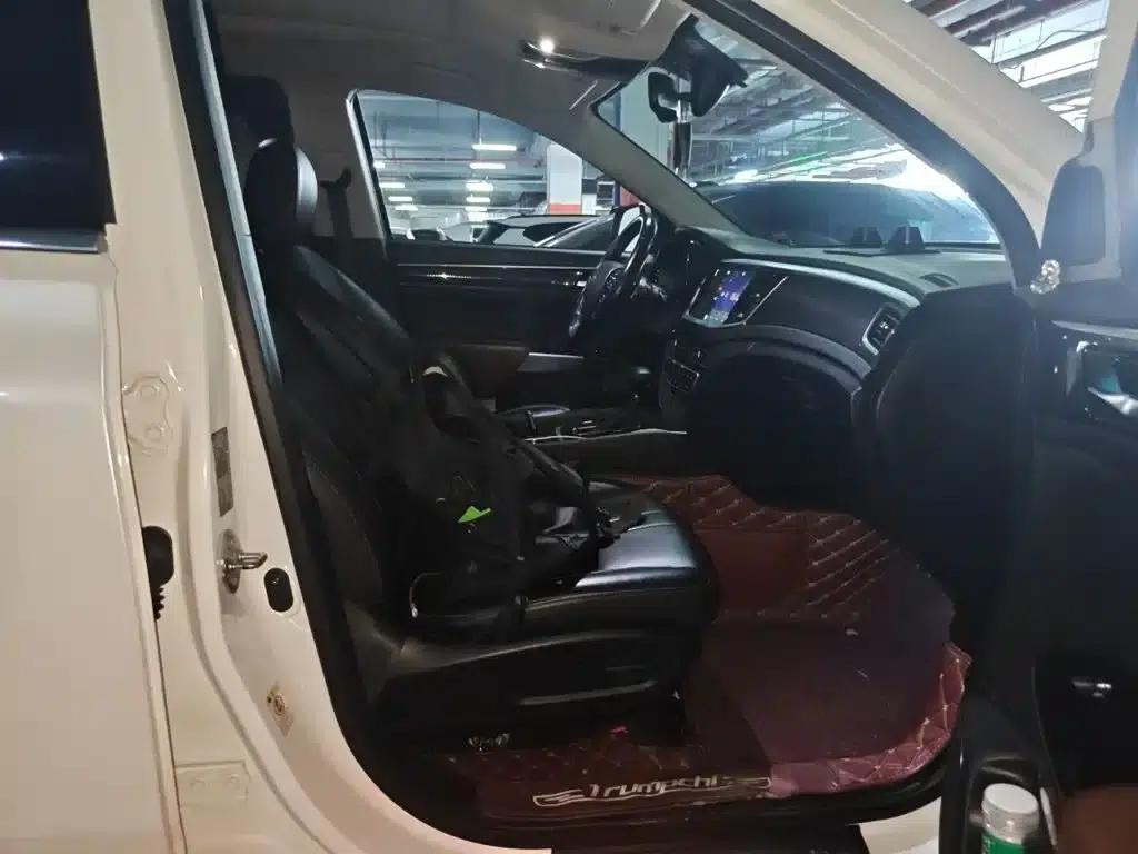 Trumpchi GS7 2017 320T 2WD Luxury Intelligent Connectivity Edition — миниатюра 22