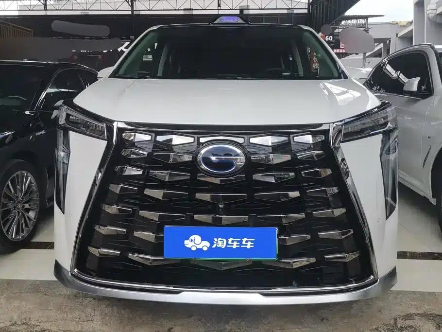 Trumpchi M8 2025 Model, Qiankun Series Max Luxury Cabin — миниатюра 2