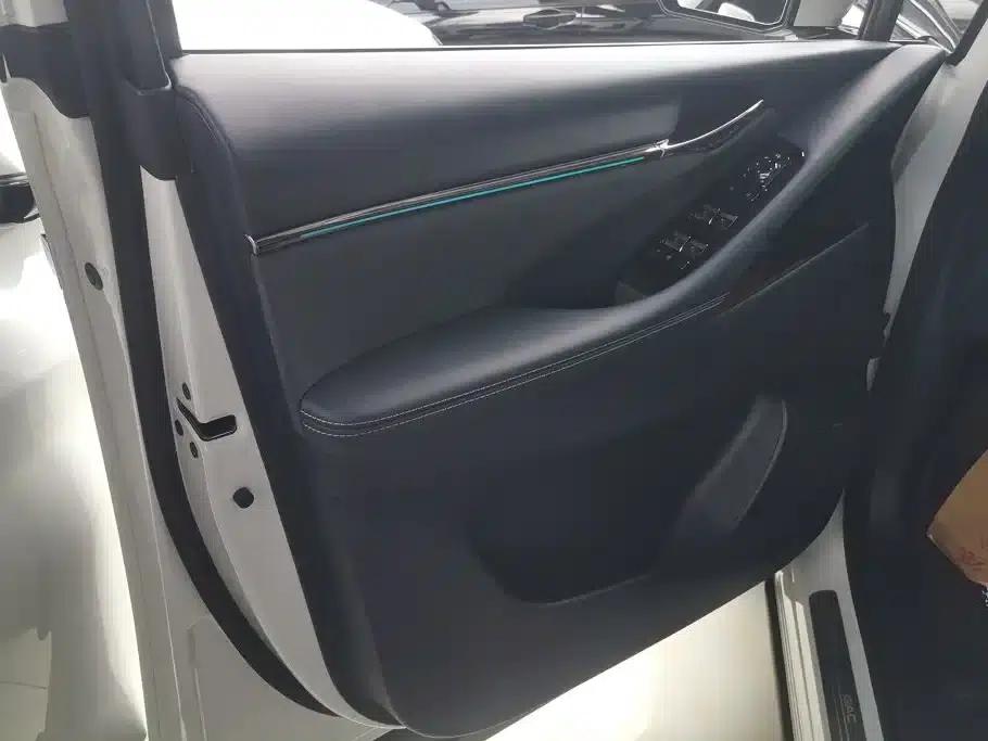 Trumpchi M8 2025 Model, Qiankun Series Max Luxury Cabin — миниатюра 7