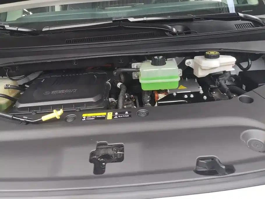 Trumpchi M8 2025 Model, Qiankun Series Max Luxury Cabin — миниатюра 10