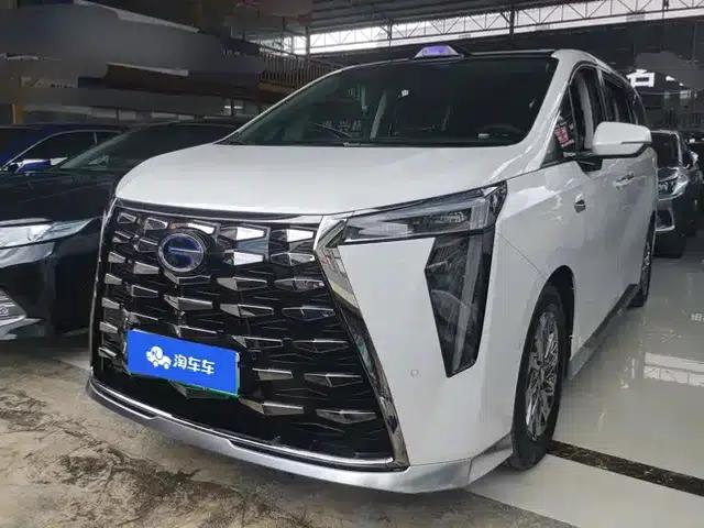 Trumpchi M8 2025 Model, Qiankun Series Max Luxury Cabin
