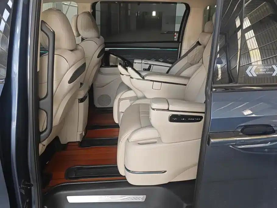 Trumpchi Aspiration M8 2025 Qiankun Series Ultra First Class — миниатюра 11
