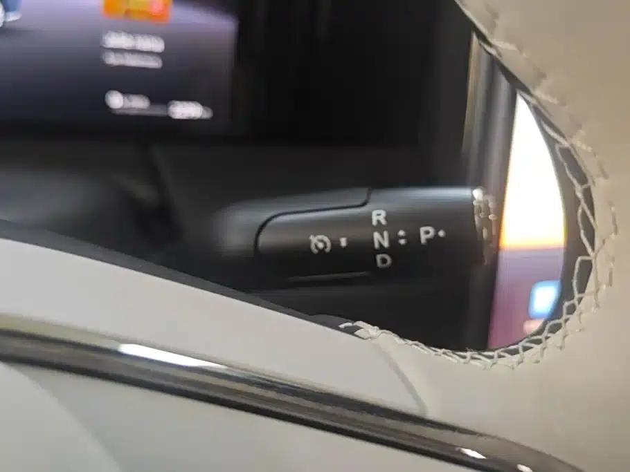 Trumpchi Aspiration M8 2025 Qiankun Series Ultra First Class — миниатюра 16